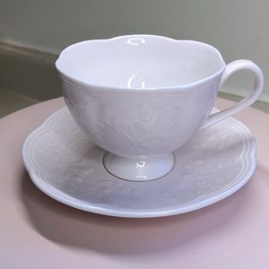 Lenox Butterfly Meadow Petal Tea cup and saucer